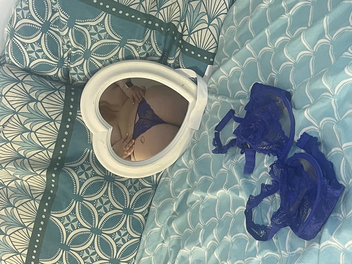 Accro_a_lamour – MYM creator profile picture