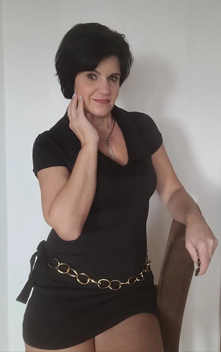 Adriana1620 – MYM creator