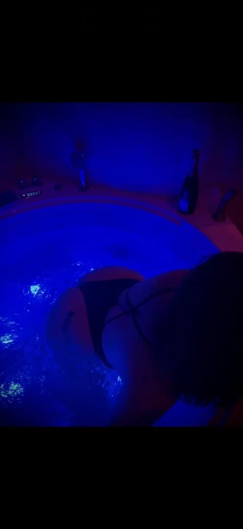 Alxofficiel02 – MYM creator profile picture