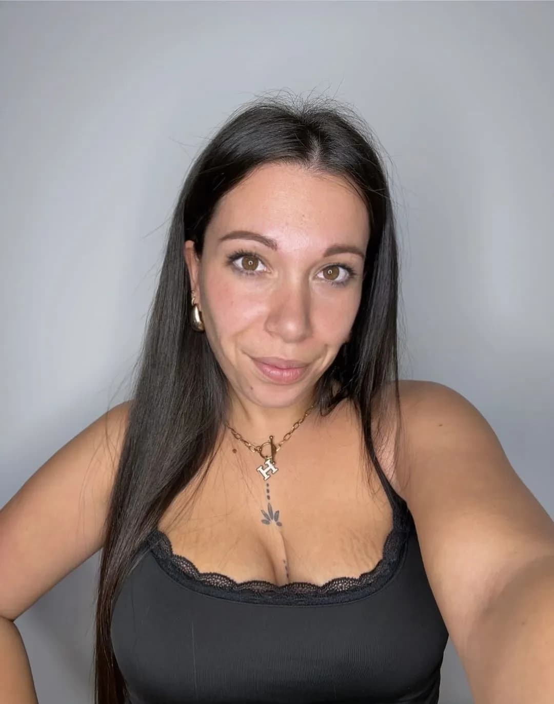 Amelieass – MYM creator