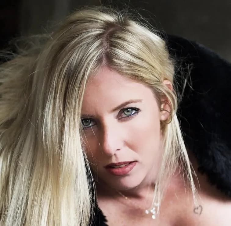 Aurbeaureal – MYM creator profile picture