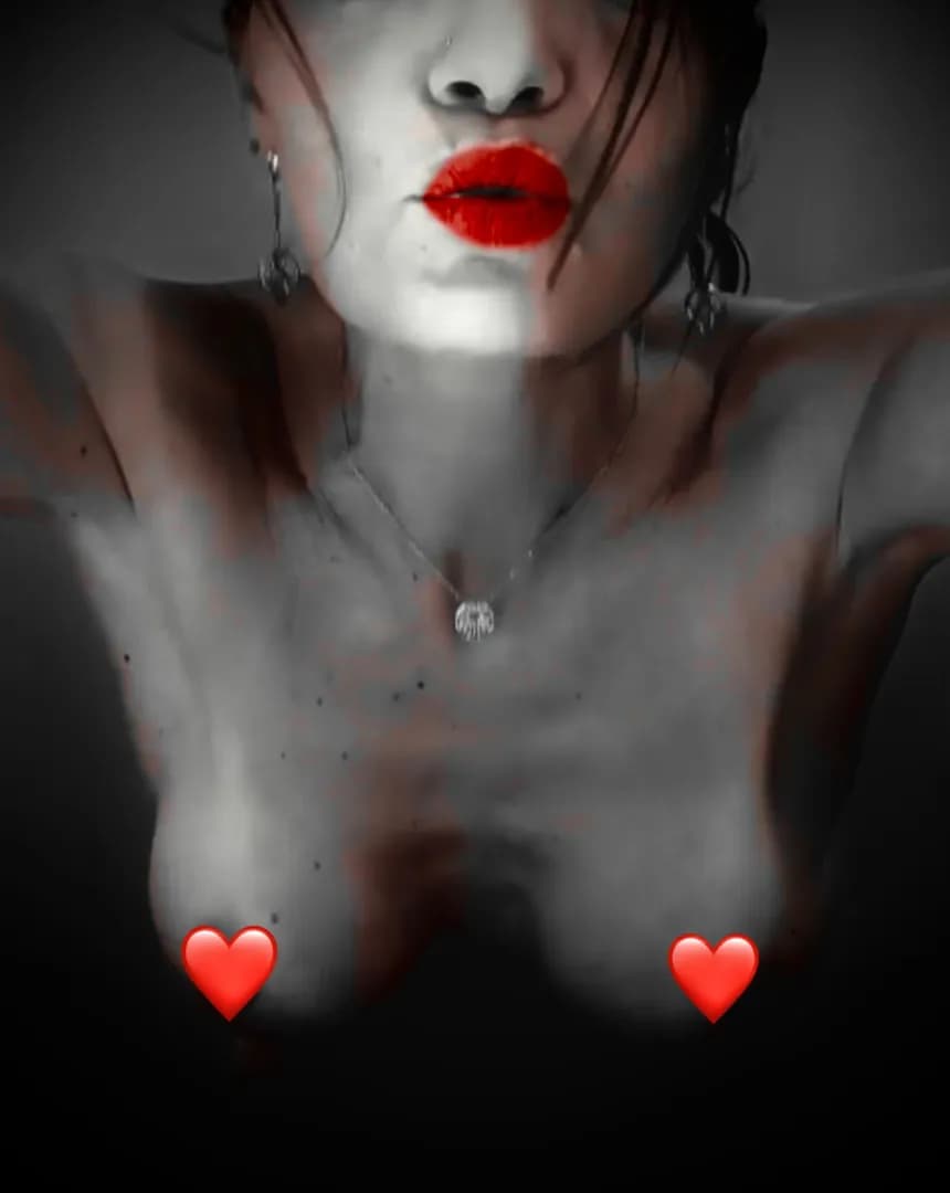 Clara_desir – MYM creator