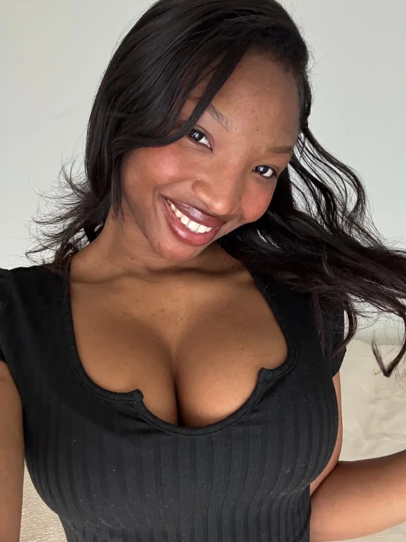 Cleoblack – MYM creator