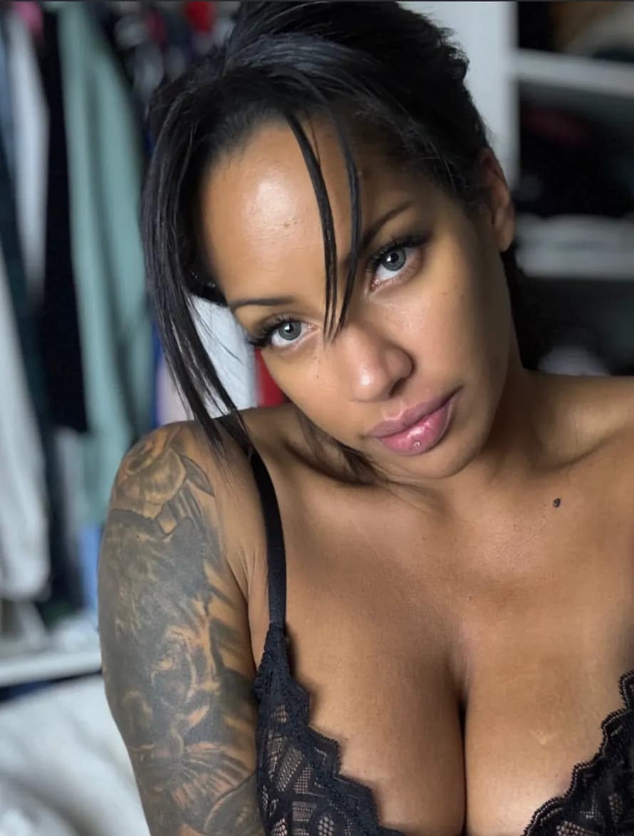 Hot_milka_2-0 – MYM creator