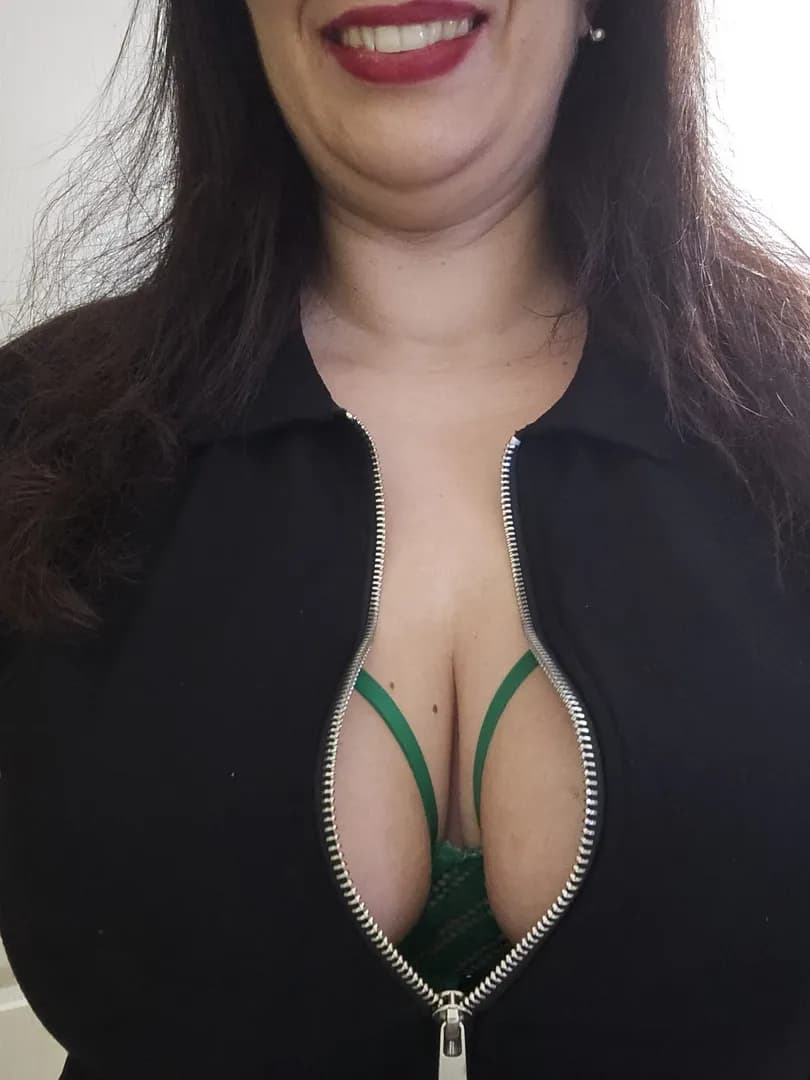 Infirmiere34 – MYM creator