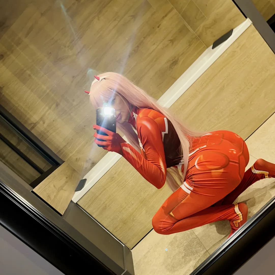 Kim_x – MYM creator