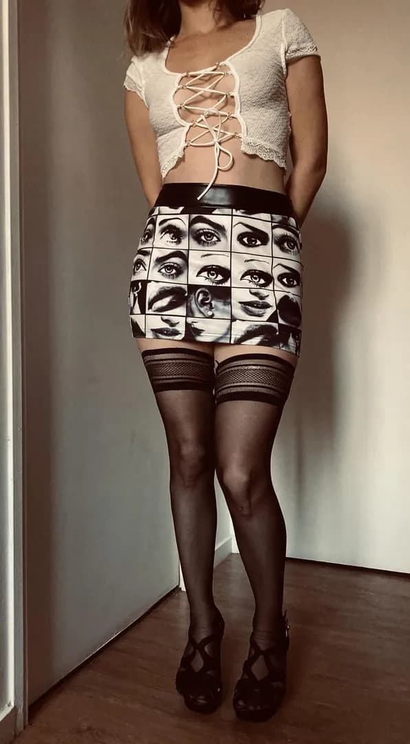 Lapetitesoumise95 – MYM creator