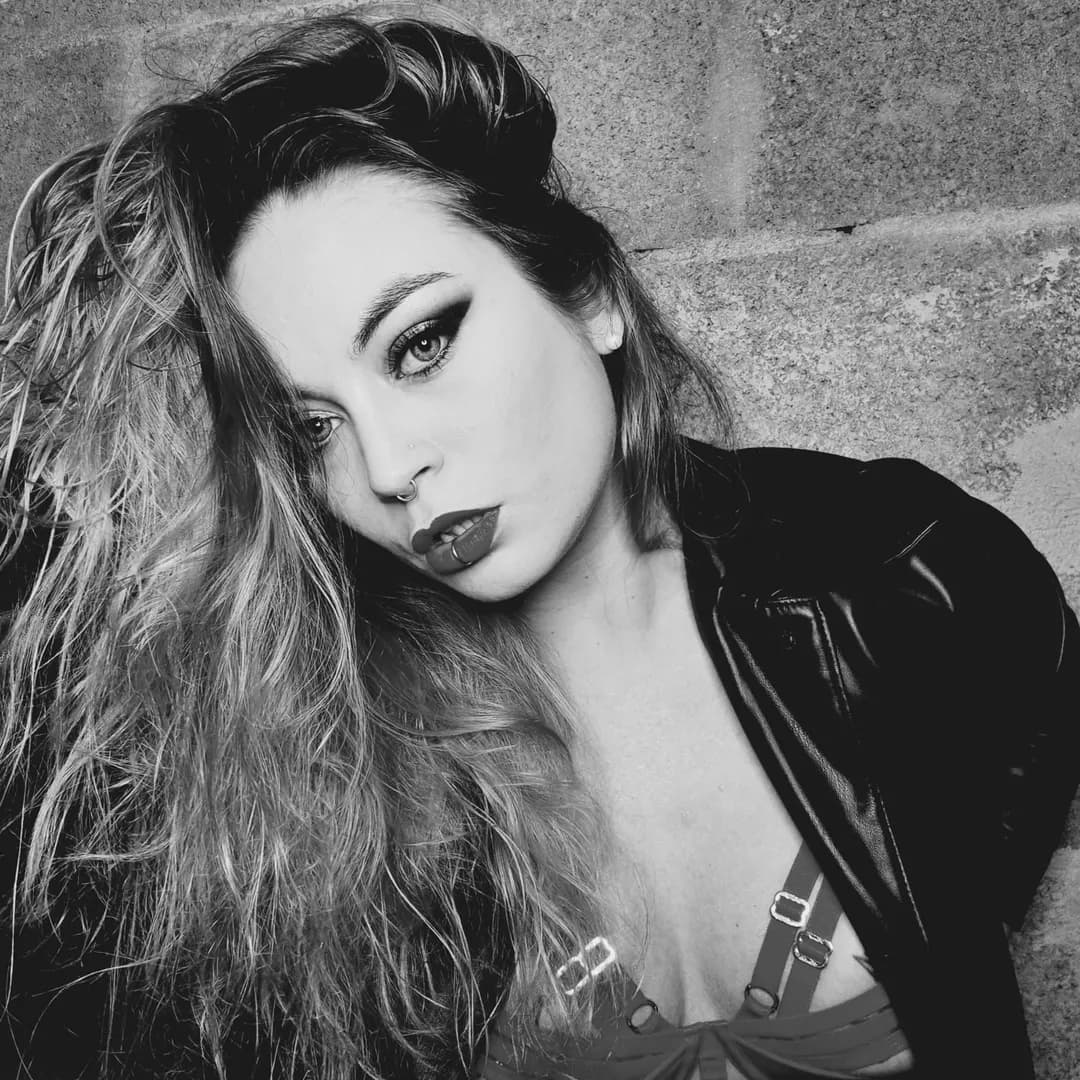 Ludmila_vontease – MYM creator