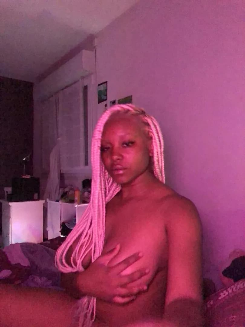 Macadamia – MYM creator