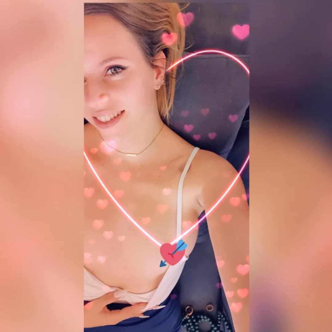 Mew_girl – MYM creator profile picture