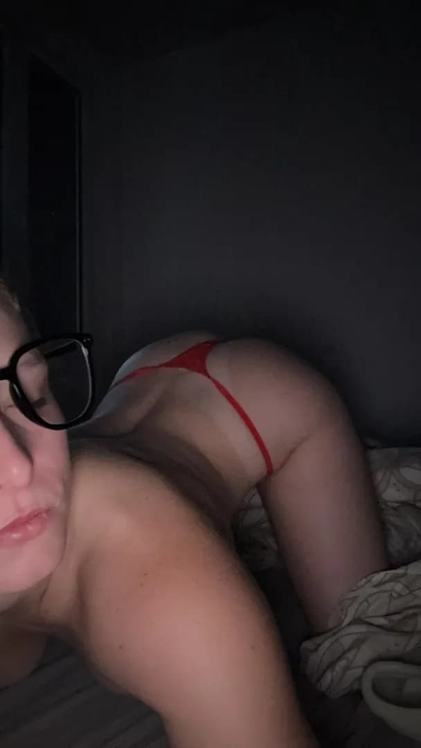 Pipeenor – MYM creator