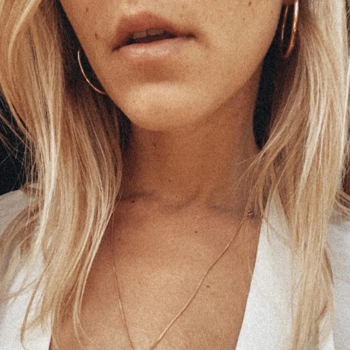 Proximableue – MYM creator