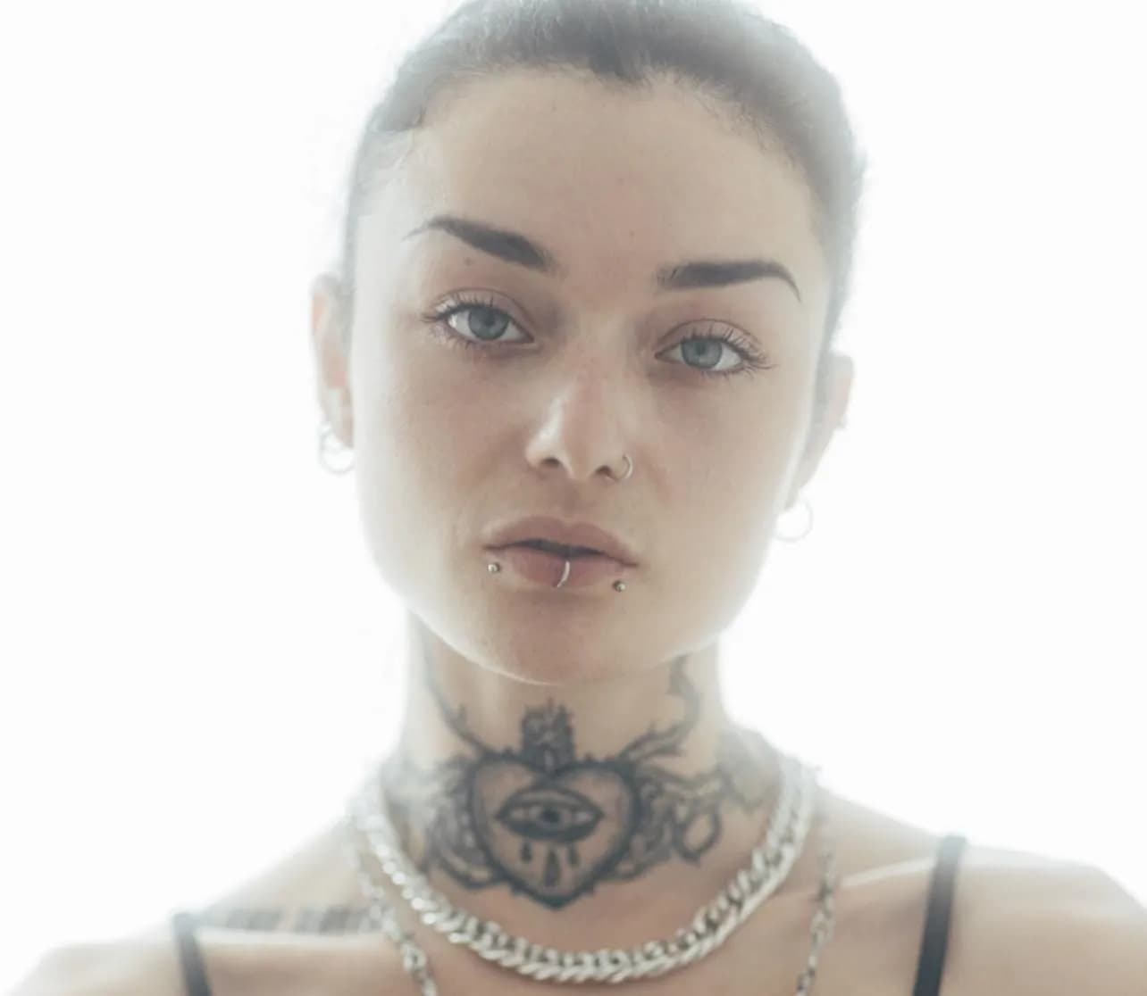 Snowdeville – MYM creator