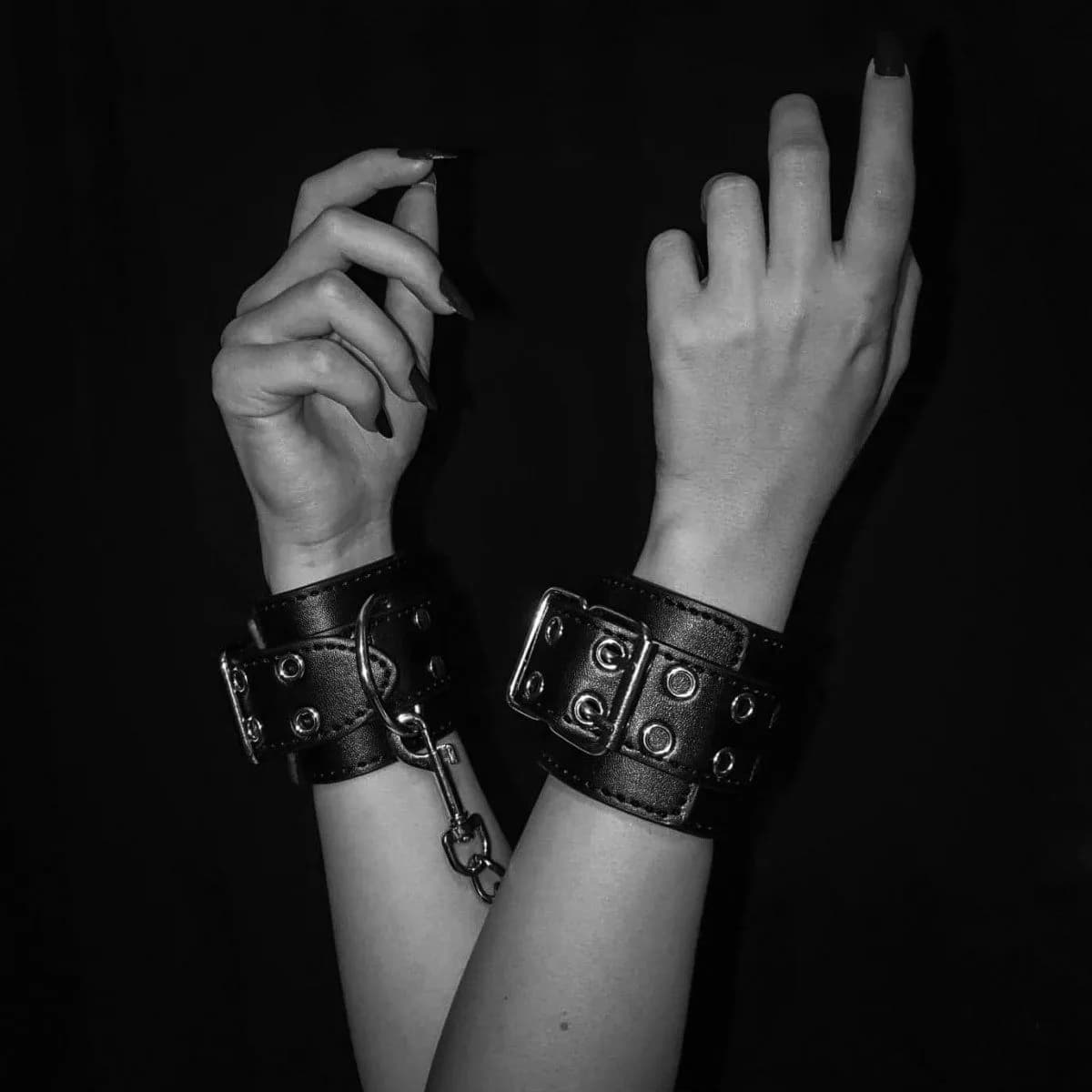 Soulless_n_knife – MYM creator