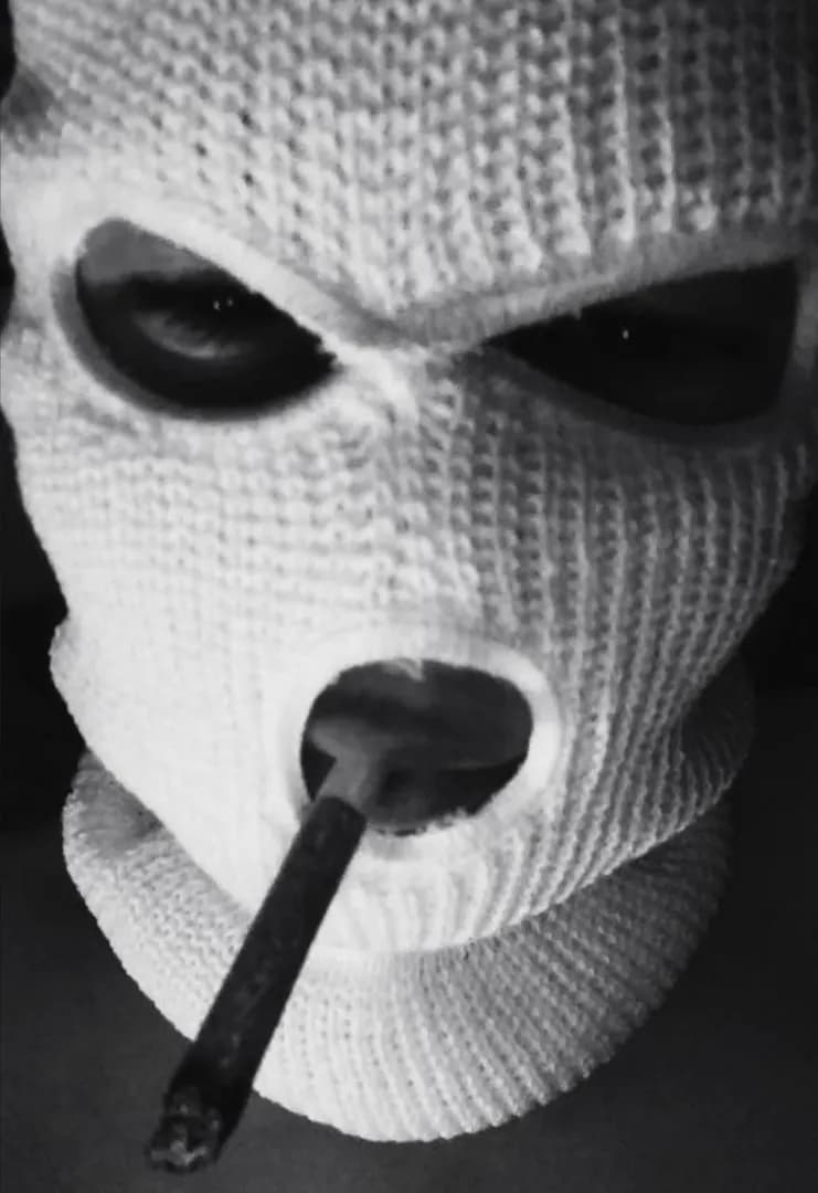 Spirulyne_ – MYM creator