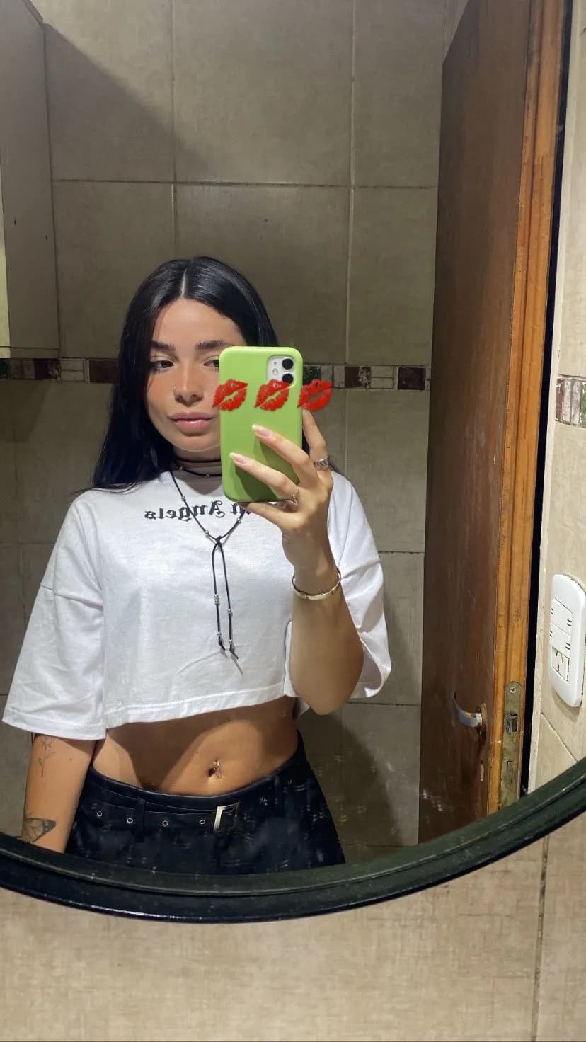 Unepetitefleur – MYM creator